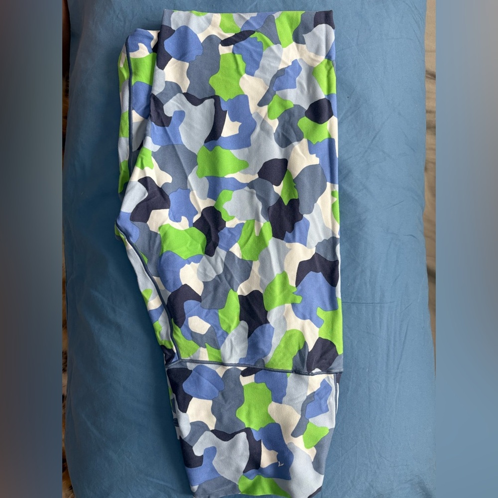 Aerie Offline Blue and Green Camouflage Leggings